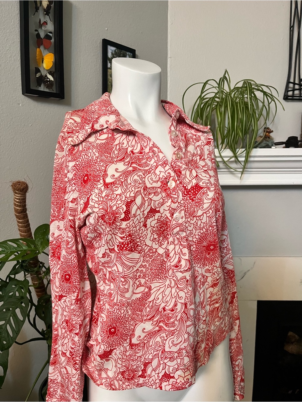 Red & White Floral Button-Up Blouse